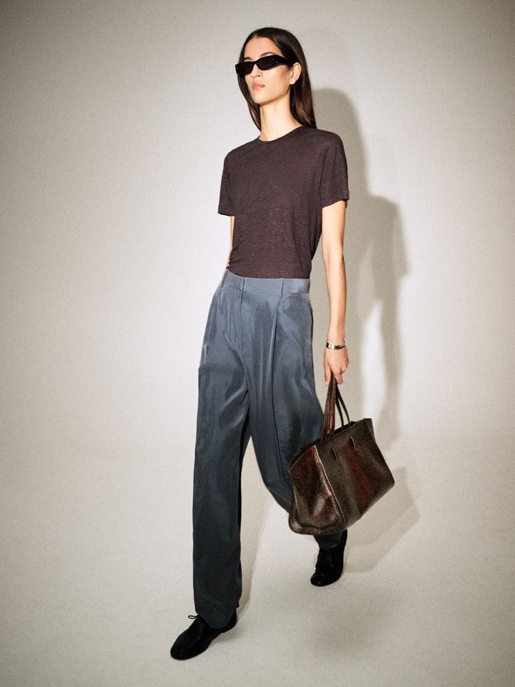 クルーネック リネン Tシャツ